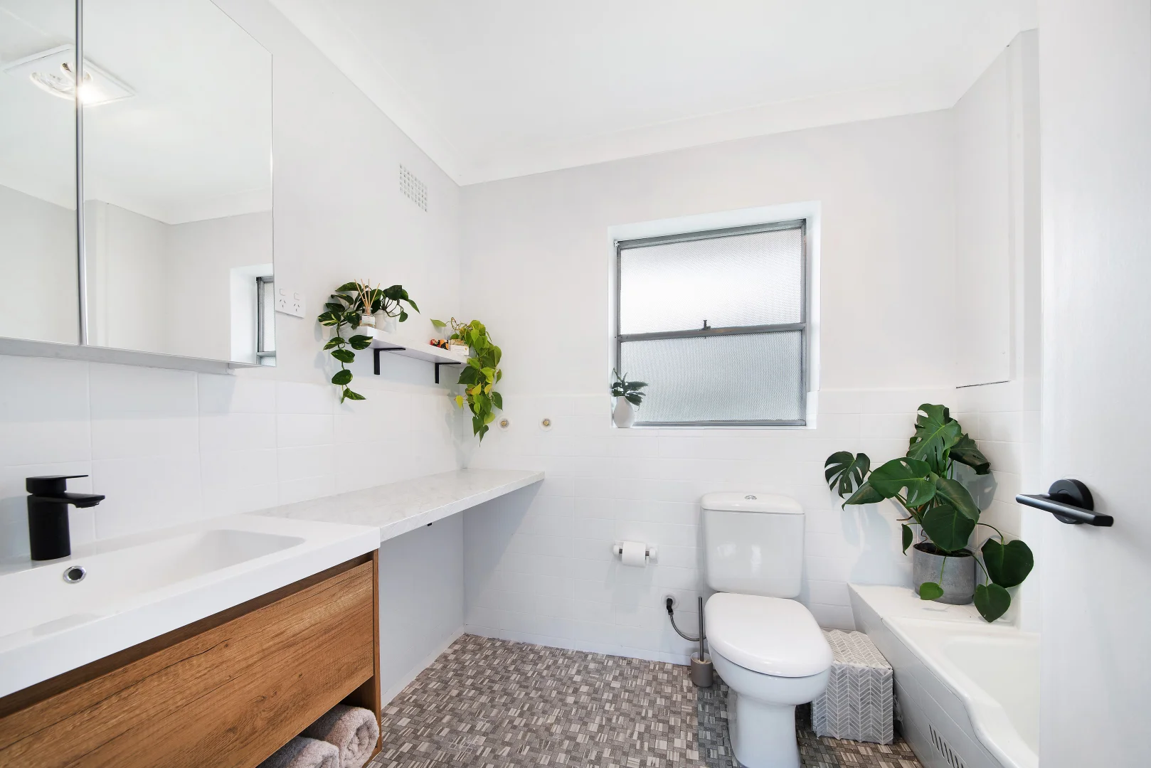 Additional image 6 of 5/143-145 Burns Bay Road, Lane Cove NSW 2066