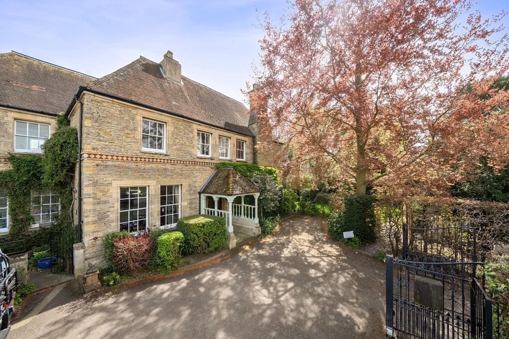 Additional image 40 of 5 bed detached house for saleBlunham Road, Moggerhanger MK44