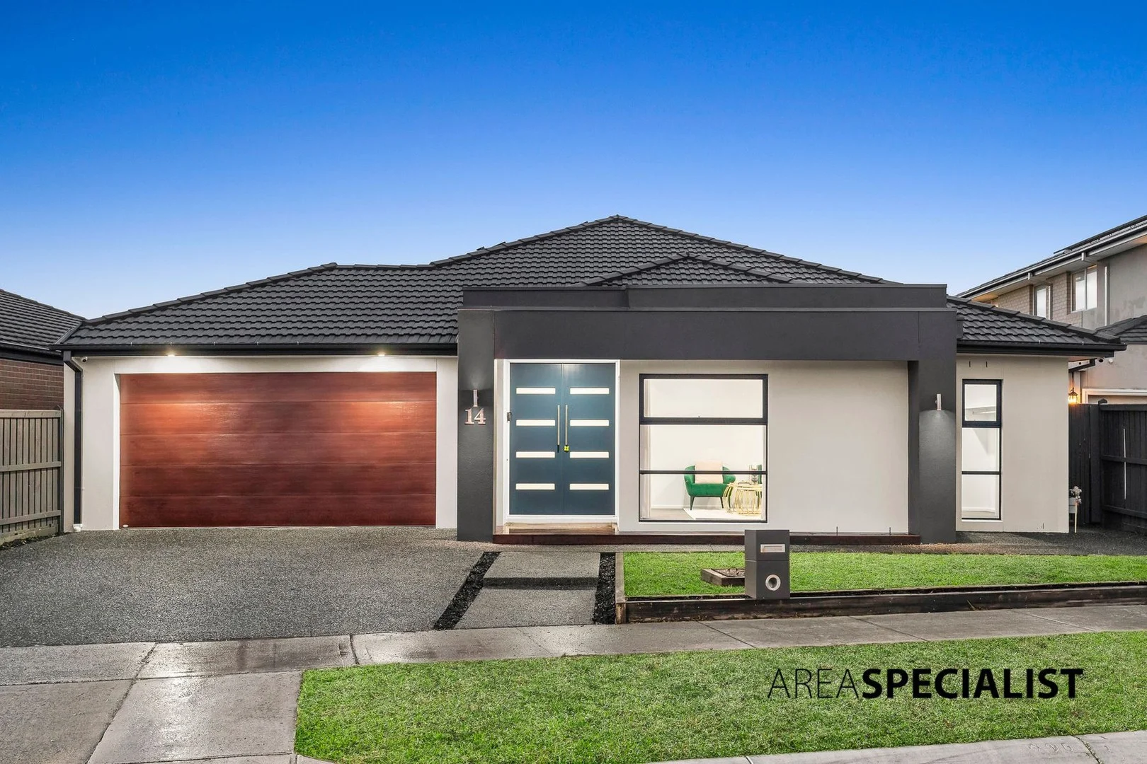 14 Yellowgum Avenue, Lyndhurst VIC 3975