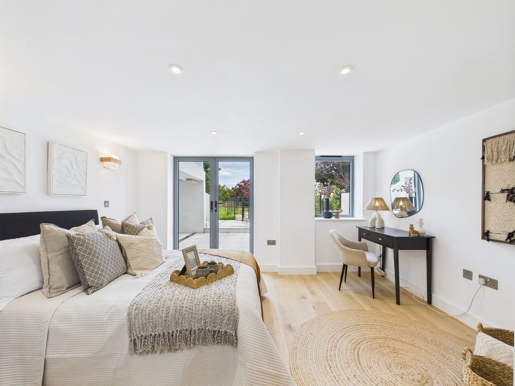 Additional image 9 of 2 bed flat for saleStone Road, Broadstairs CT10