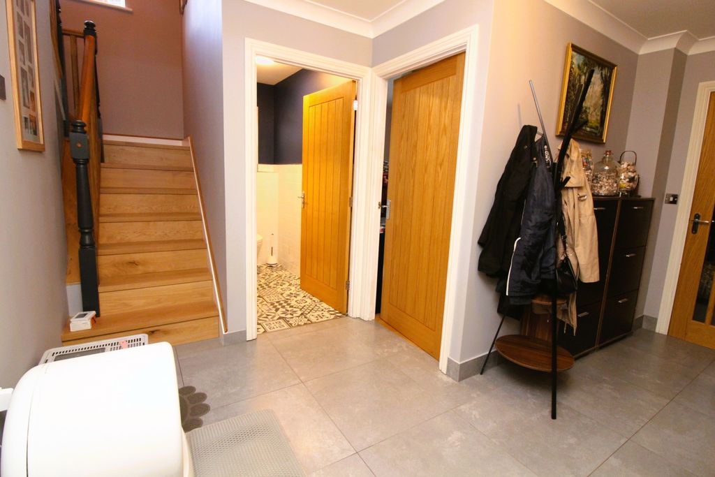 Additional image 14 of 4 bed detached house for sale2 Stockmoor Drive, Bridgwater TA6