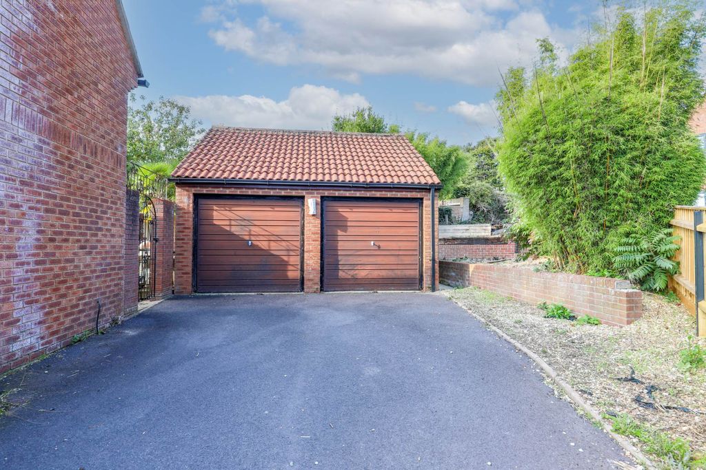 Additional image 8 of 3 bed detached house for saleDownside Close, Blandford Forum DT11