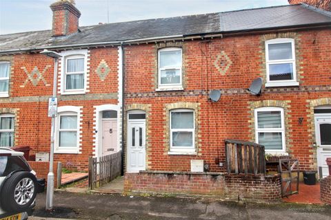 Chester Street, Reading RG30