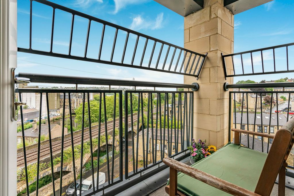 Additional image 5 of 1 bed flat for saleRailway Bridge View, Brighouse HD6