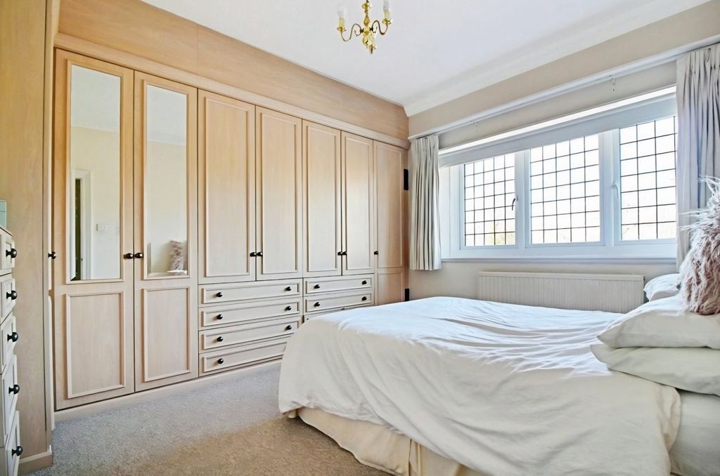 Additional image 7 of 2 bed flat for saleHadham Road, Bishops Stortford CM23