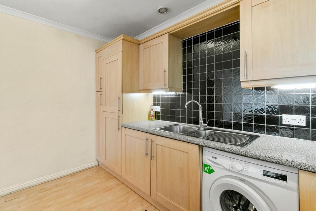 Additional image 8 of 2 bed flat for saleCampbell Close, Hamilton ML3