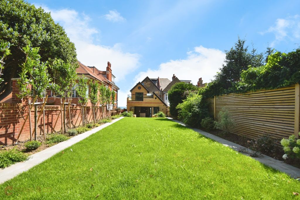 Additional image 8 of 4 bed semi-detached house for saleEastern Esplanade, Broadstairs, Kent CT10