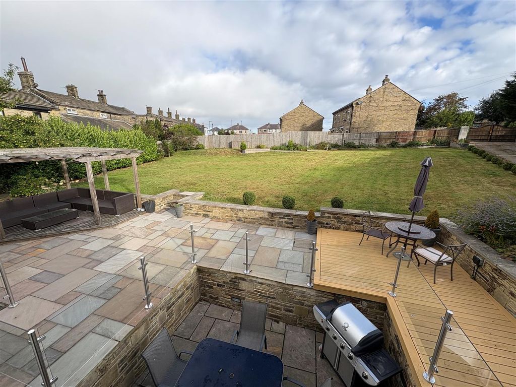 Additional image 37 of 5 bed detached house for saleNew Houses, Back Lyon Street, Queensbury BD13