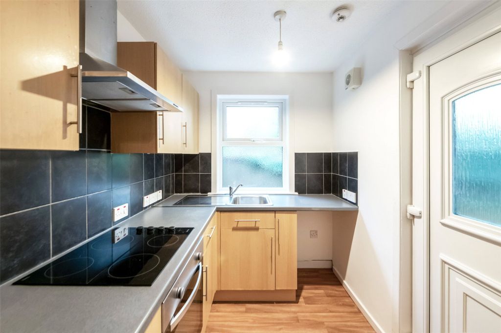 Additional image 10 of 2 bed flat for saleHill Street, Alloa, Clackmannanshire FK10