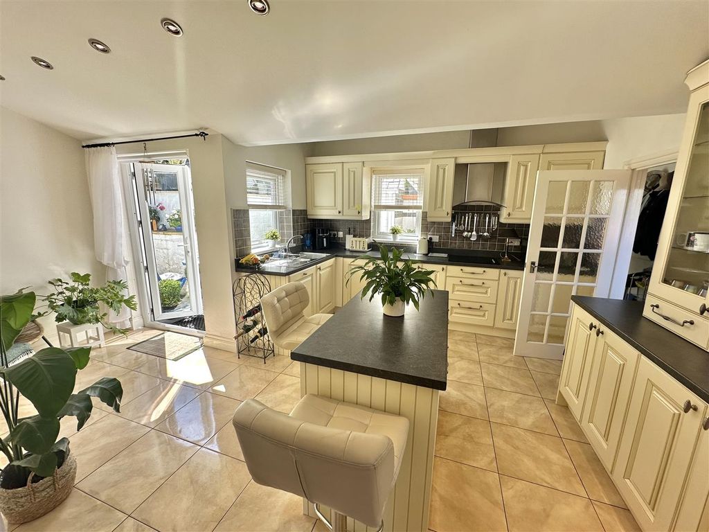 Additional image 19 of 4 bed detached house for saleFrancis Street, New Quay SA45
