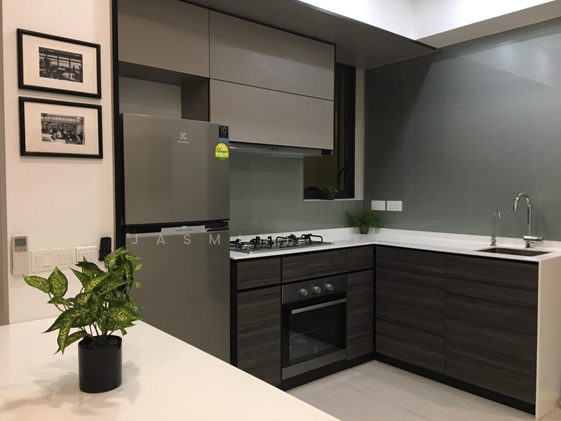 143 Pasir Ris Grove photo 2