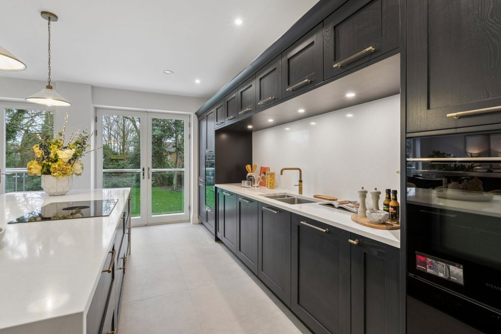 Additional image 9 of 6 bed detached house for saleHedsor Road, Bourne End, Buckinghamshire SL8