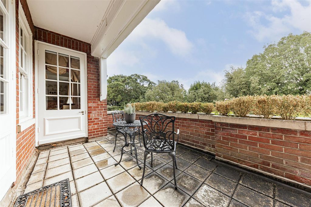 Additional image 35 of 6 bed detached house for saleConvent Road, Broadstairs CT10