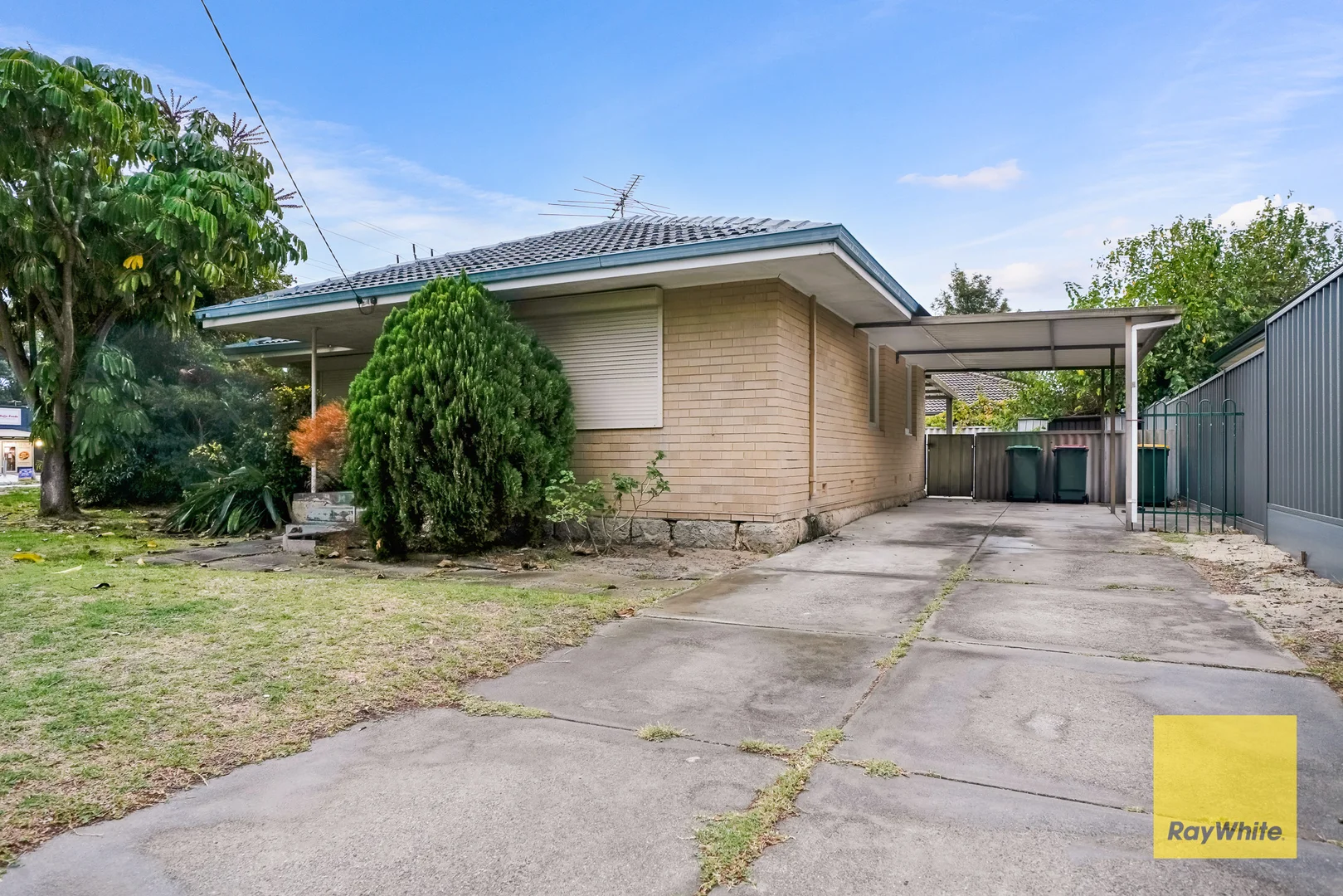 Additional image 2 of 1 Meakers Way, Girrawheen WA 6064