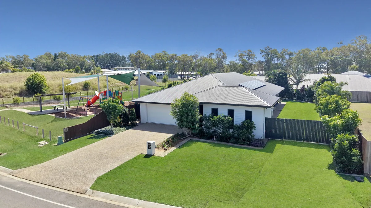 20 Freshwater Drive, Branyan QLD 4670