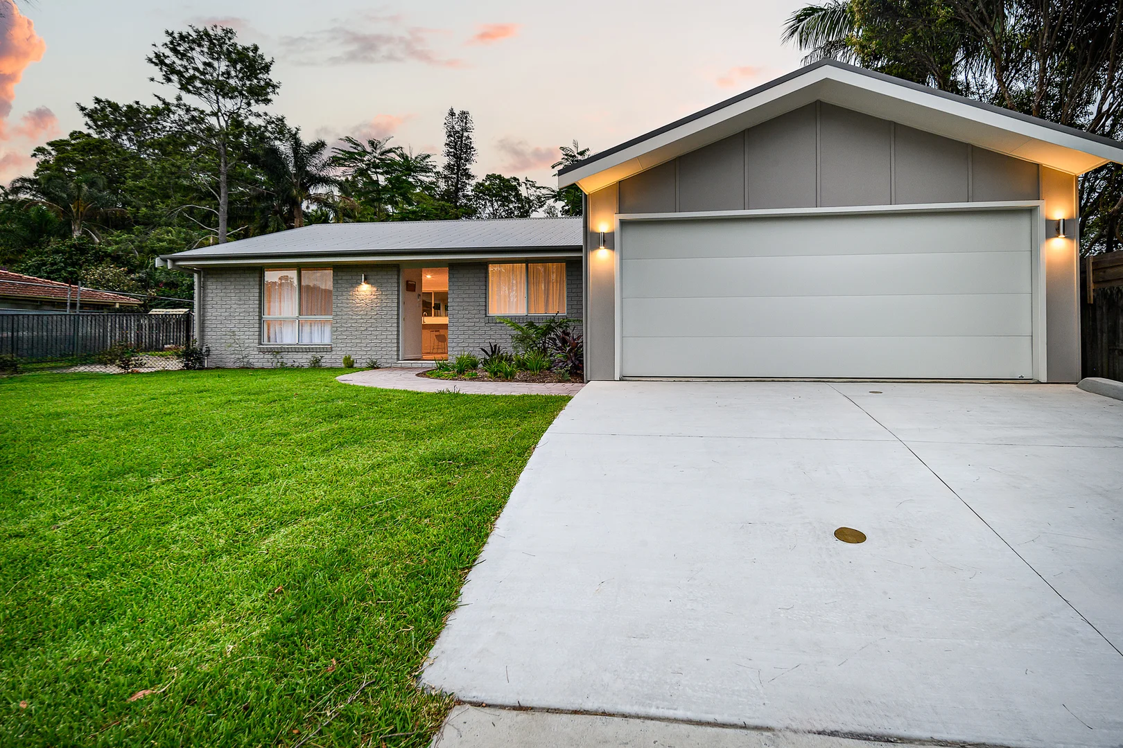 Additional image 28 of 2/51 Balemo Drive, Ocean Shores NSW 2483
