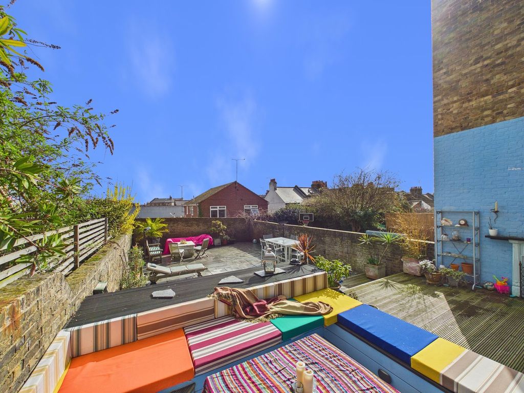 Additional image 4 of 6 bed detached house for saleQueens Road, Broadstairs CT10