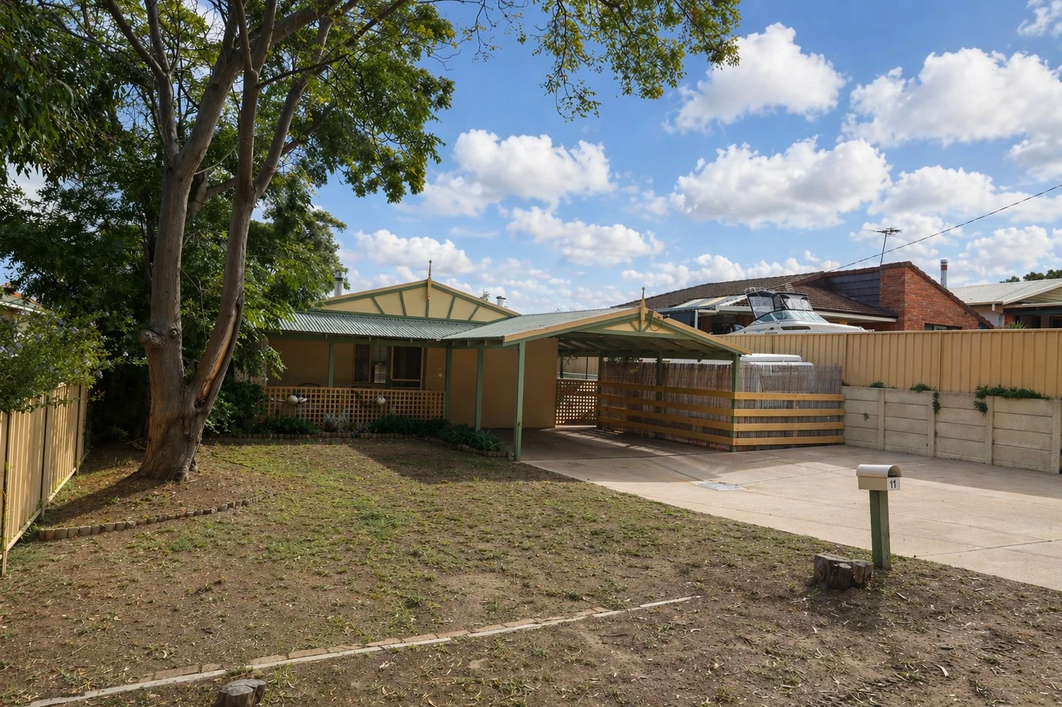 11 Johns Street, Sinclair WA 6450