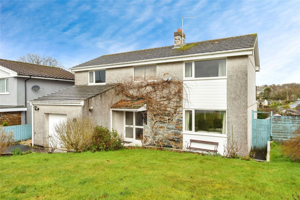 4 bed detached house for saleAthelstan Park, Bodmin, Cornwall PL31
