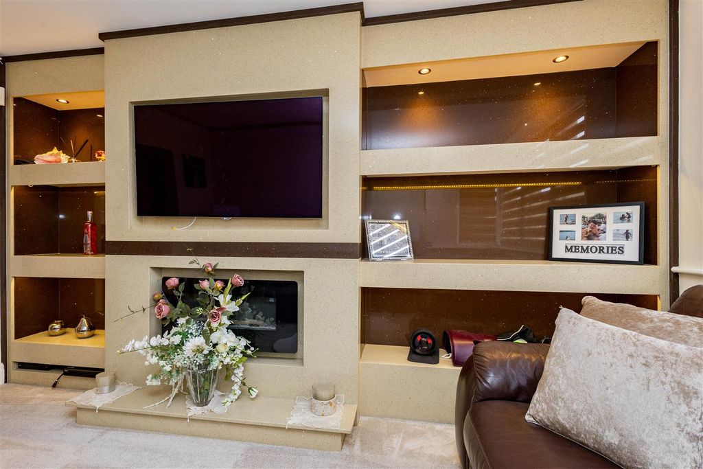Additional image 12 of 3 bed detached house for saleVicarage Lane, Blackpool FY4