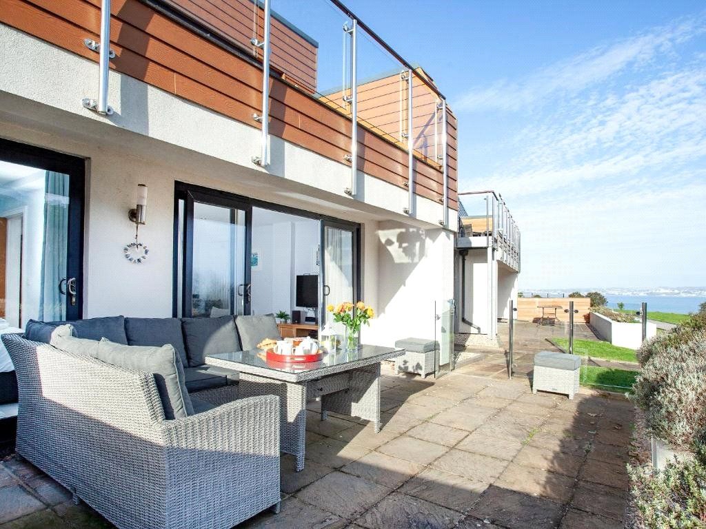 2 bed flat for saleFishcombe Road, Brixham, Devon TQ5