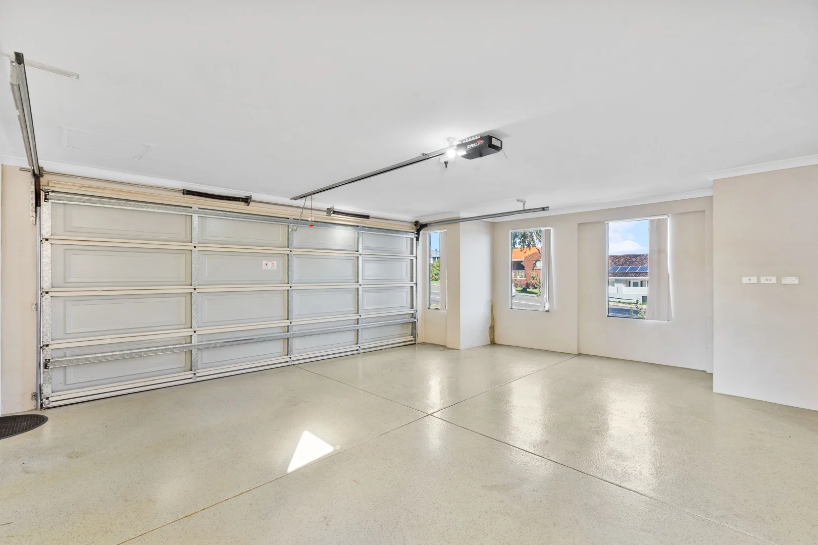 Additional image 31 of 136A Scarborough Beach Road, Scarborough WA 6019