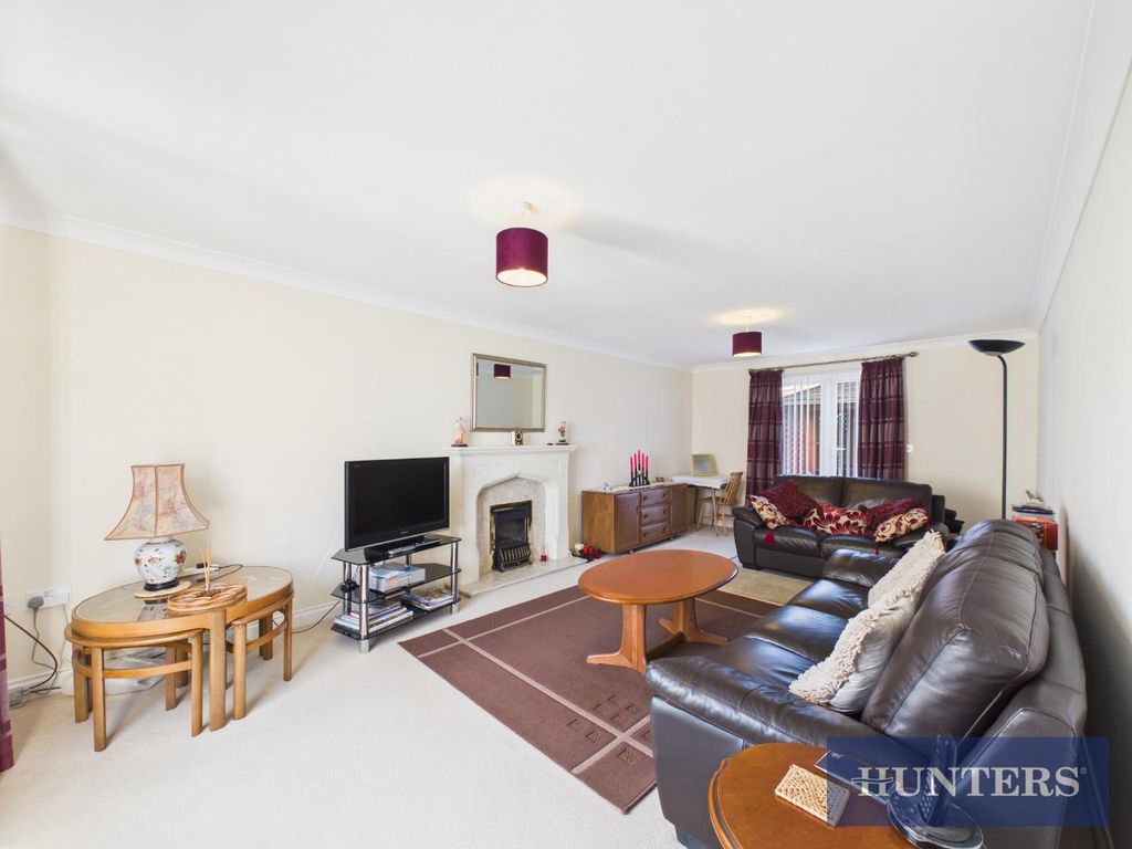 Additional image 3 of 5 bed detached house for saleWaterdale Close, Bridlington YO16