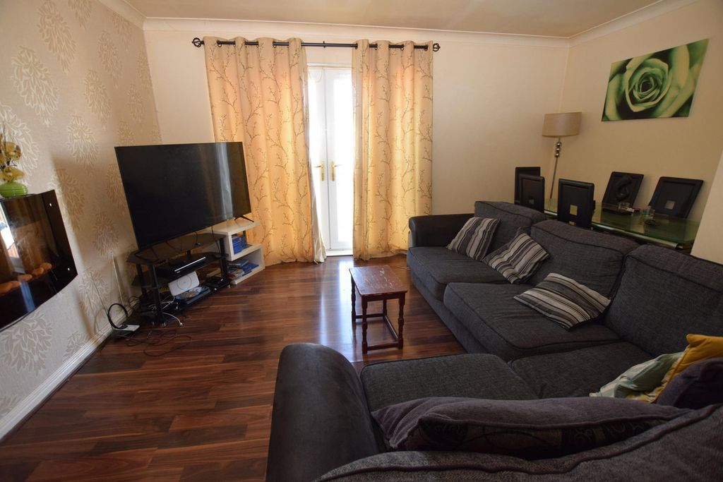 Additional image 4 of 2 bed flat for saleKateswell Drive, Shotts, 4 ML7