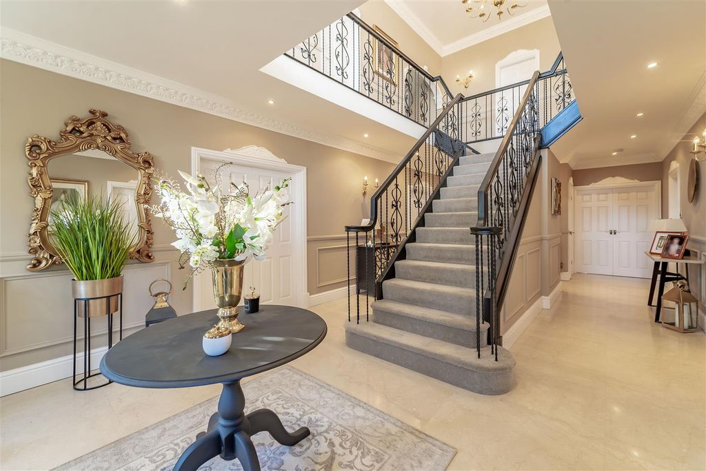 Additional image 5 of 5 bed detached house for saleGrangelea Gardens, Bramcote, Nottingham NG9
