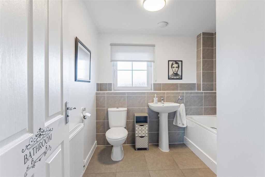 Additional image 28 of 3 bed semi-detached house for saleEast Cults Court, Whitburn EH47