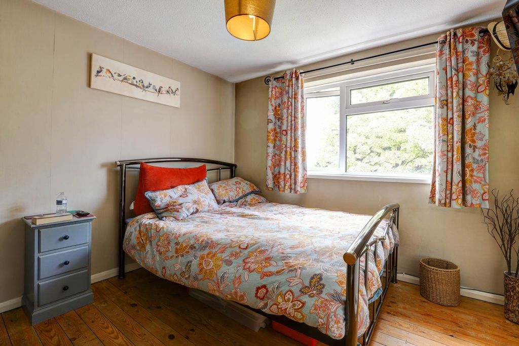 Additional image 6 of 4 bed semi-detached house for saleRichmond Road, Blandford Forum DT11