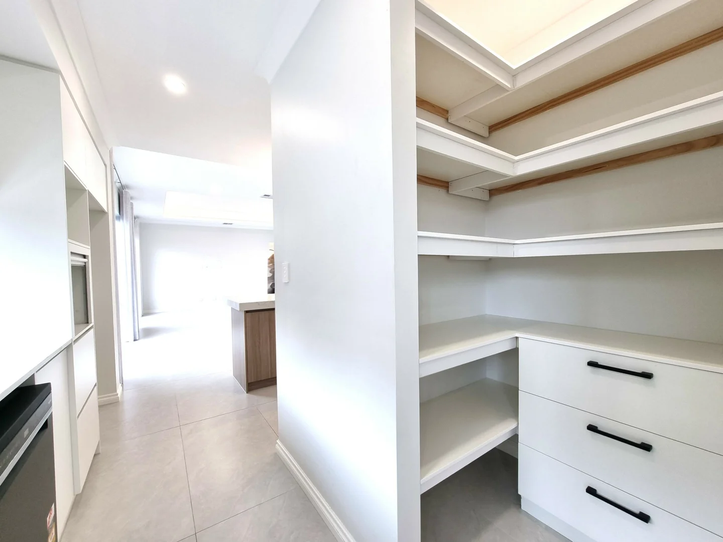Additional image 9 of 11 Arbutus Street, Treeby WA 6164