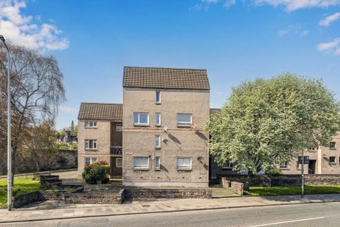 39 Abbeyhill Crescent, Abbeyhill, Edinburgh EH8