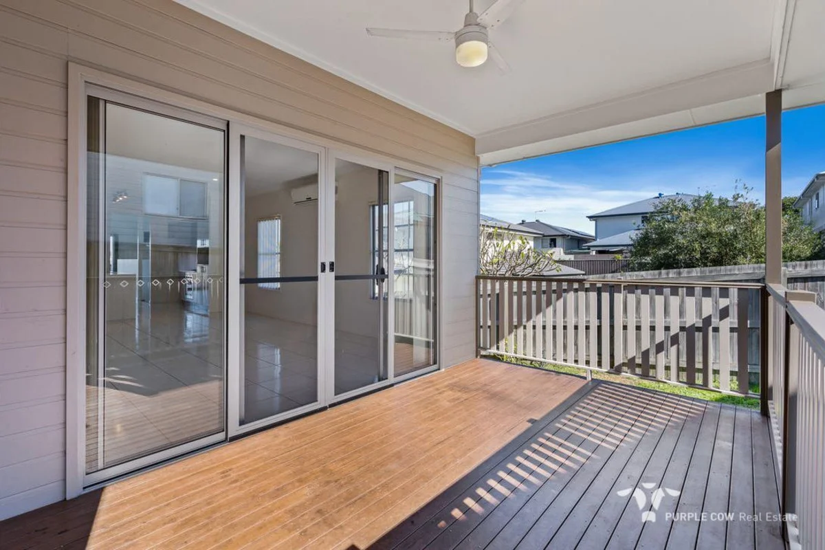 20 Laguna Crescent, Springfield Lakes QLD 4300 photo 5