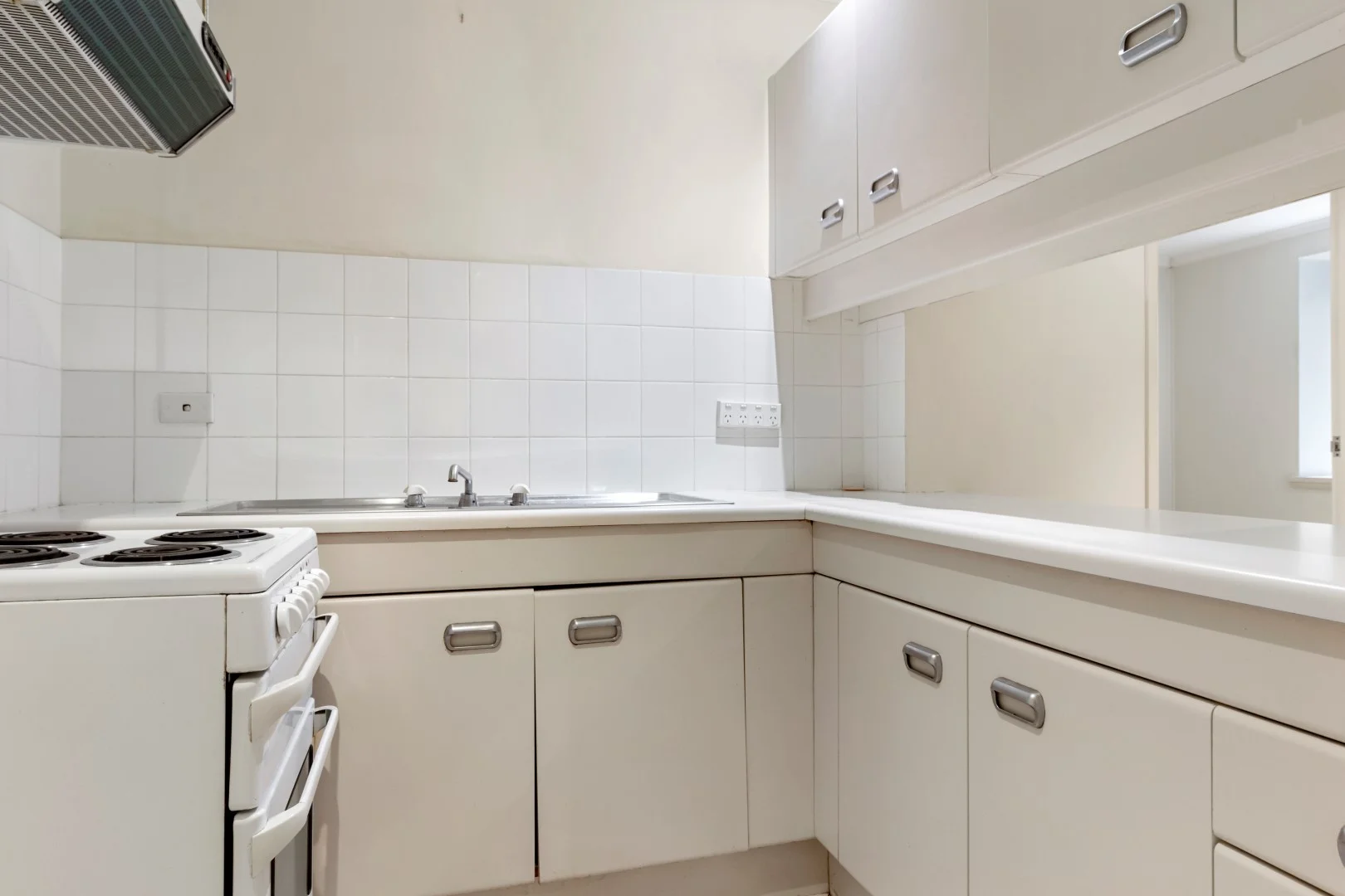 Additional image 2 of 2/114 Clarence Street, Sydney NSW 2000