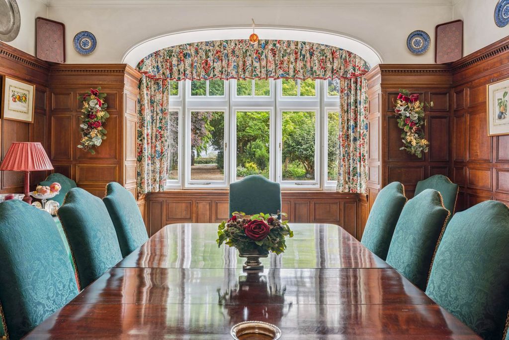 Additional image 15 of 7 bed property for saleStewkley Road, Soulbury LU7