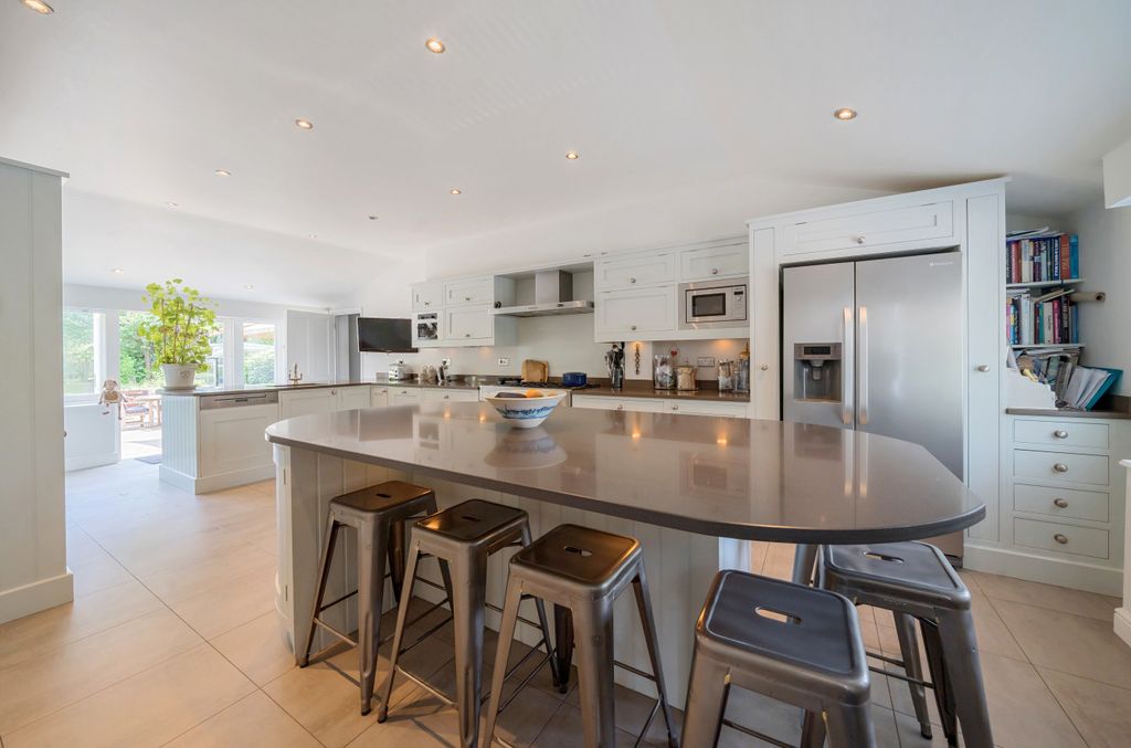 Additional image 15 of 6 bed detached house for salePark Farm Road, Bickley, Kent BR1