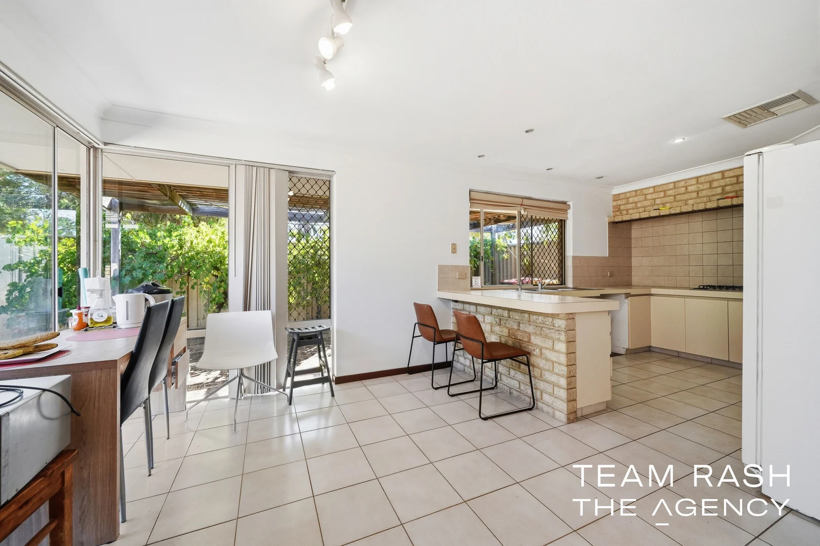 Additional image 7 of 2 Silkyoak Place, Morley WA 6062