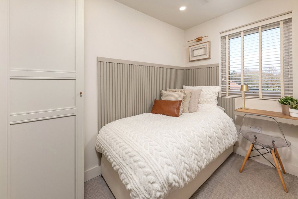 Additional image 5 of 2 bed flat for saleAldeburgh Avenue, Newcastle Upon Tyne, Tyne And Wear NE15