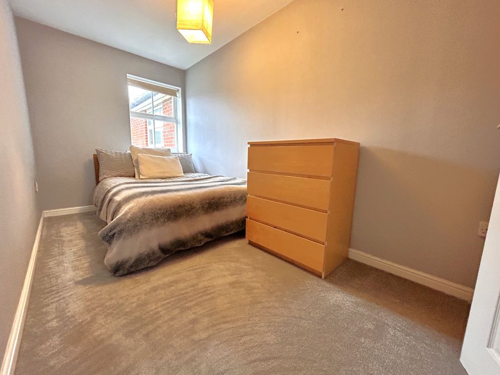 Additional image 5 of 2 bed flat for saleMalyon Close, Braintree CM7