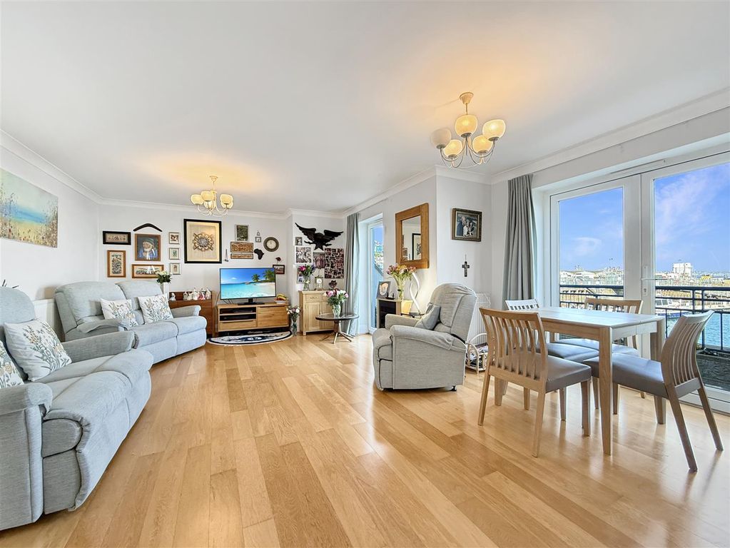 Additional image 2 of 3 bed flat for saleMoorings Reach, Brixham TQ5