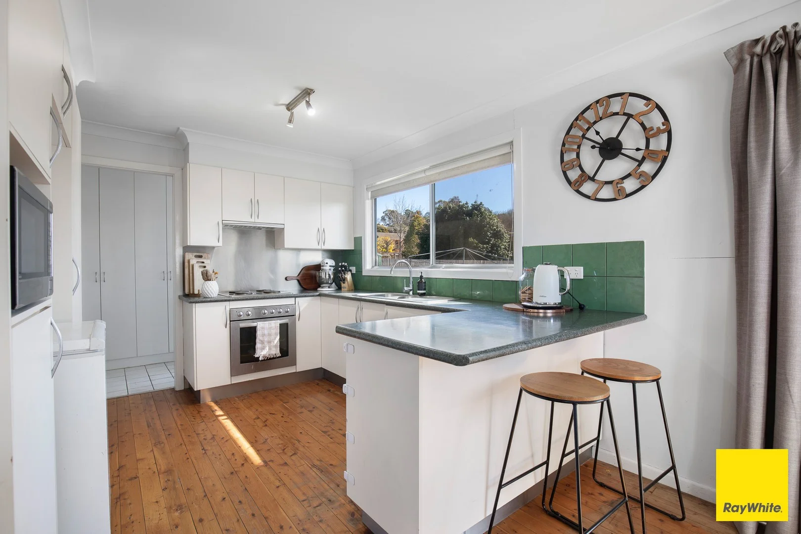 5 Johnson Avenue, Armidale NSW 2350