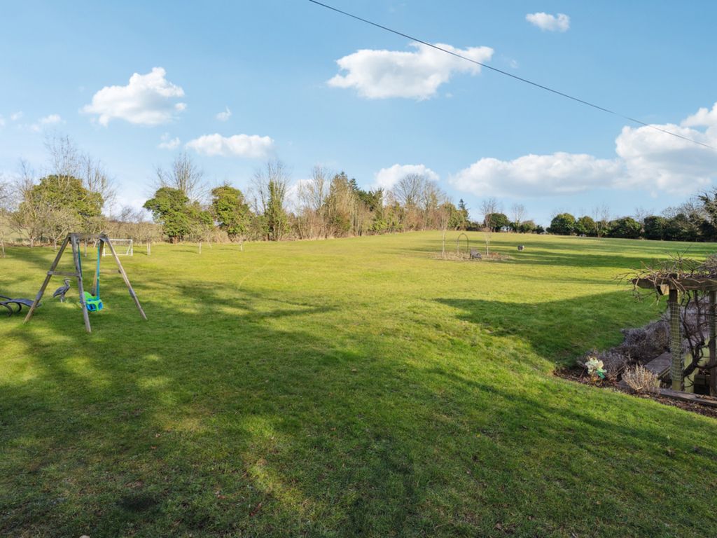 Additional image 20 of 5 bed detached house for saleNorthern Heights, Bourne End SL8