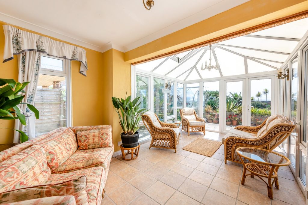 Additional image 10 of 5 bed detached house for saleAldwick Avenue, Aldwick, West Sussex PO21