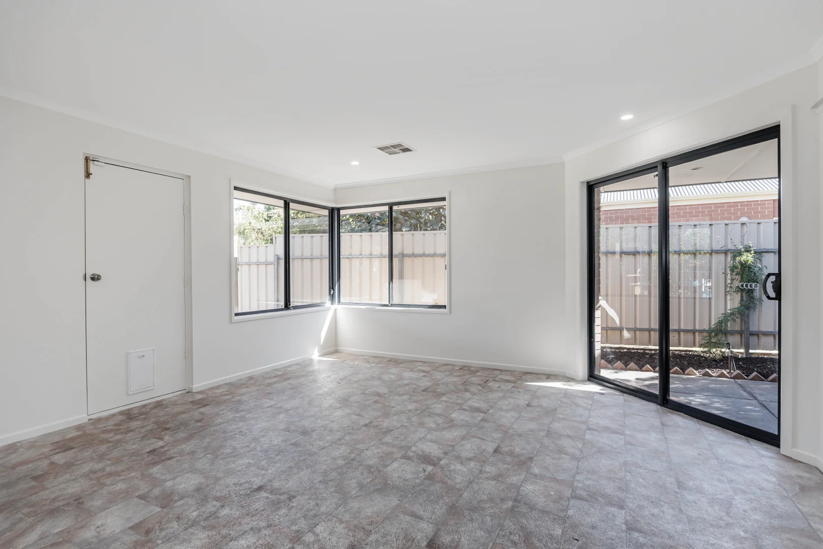 Additional image 11 of 43 Dumfries Avenue, Northfield SA 5085