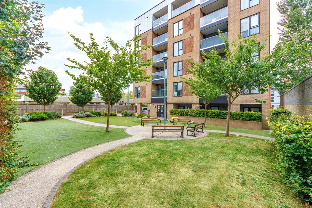 Additional image 22 of 2 bed flat for saleElstree Way, Borehamwood, Hertfordshire WD6