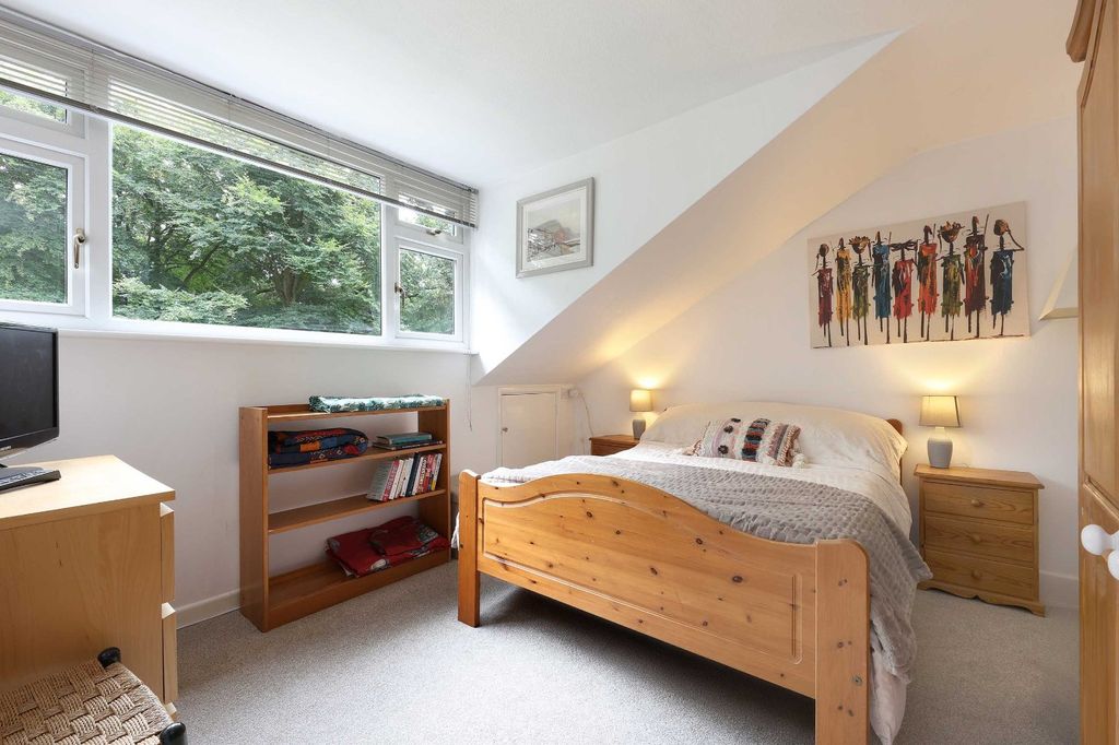 Additional image 17 of 5 bed country house for saleBlind Lane, Bourne End, Buckinghamshire SL8