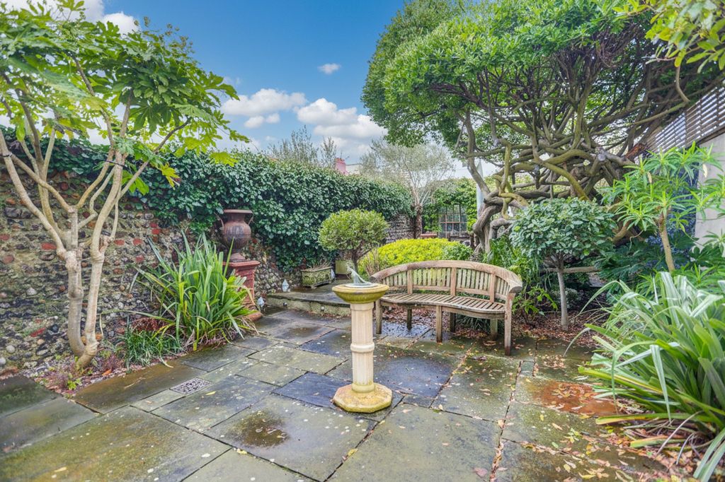Additional image 29 of 5 bed property for saleRoyal Crescent, Brighton BN2
