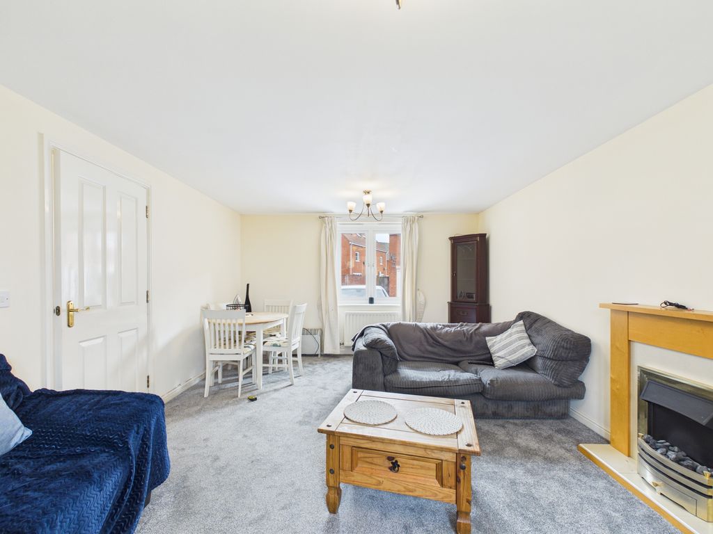 Additional image 4 of 2 bed flat for saleMeadowlands Avenue, Bridgwater TA6