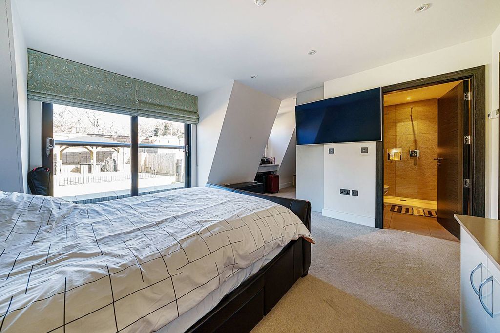 Additional image 17 of 5 bed detached house for saleWoodlands Road, Bromley BR1